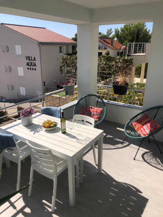 Villa Dani Sea&Pool Apartments Traù Esterno foto